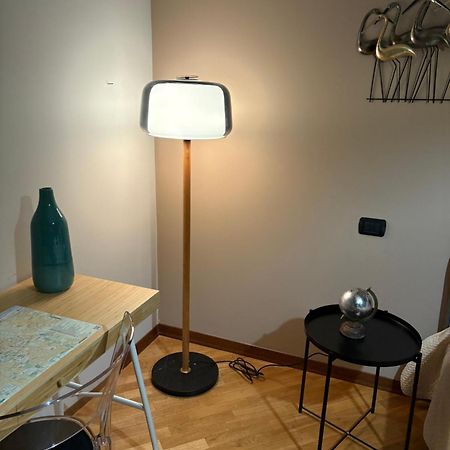 Mille4 Apartment โนวารา ภายนอก รูปภาพ
